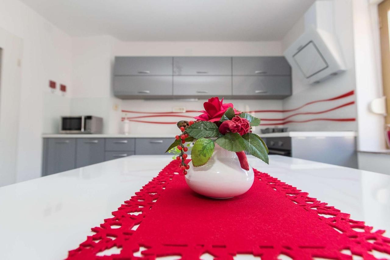 Anvedor Apartment ซริกเวนิซา ภายนอก รูปภาพ